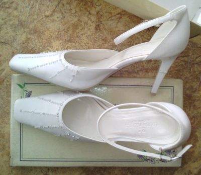 Лот: 9130126. Фото: 1. Туфли свадебные, белые, 35размер... Туфли