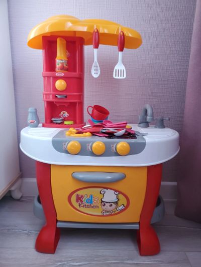 Лот: 21574235. Фото: 1. детская кухня со звуковыми эффектами. Игровые наборы