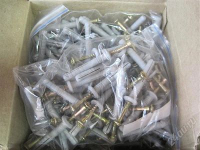 Лот: 296965. Фото: 1. Дюбель-гвоздь 6х40 цена за 1 упаковку... Крепёж