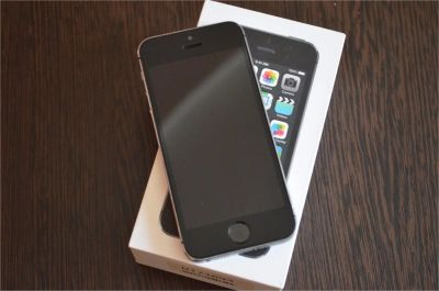 Лот: 6715448. Фото: 1. Apple iPhone 5S 16GB по цене iPhone... Смартфоны