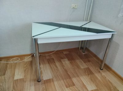 Лот: 25883568. Фото: 1. Кухонный стол. Столы, стулья, обеденные группы