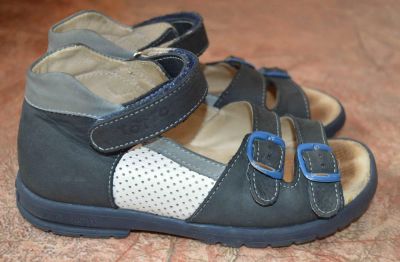 Лот: 4253718. Фото: 1. Босоножки ортопедические ТОТТО... Босоножки