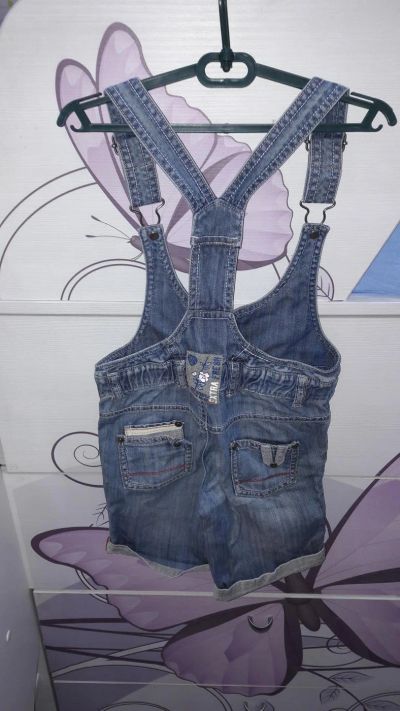 Лот: 8738766. Фото: 1. Продам джинсовый комбинезон на... Другое (одежда и аксессуары)