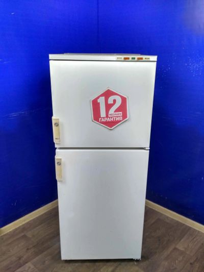 Лот: 12641176. Фото: 1. Холодильник (эконом) бирюса б-22... Холодильники, морозильные камеры