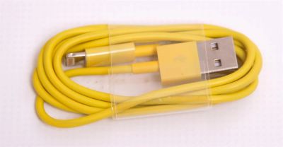 Лот: 3247551. Фото: 1. Желтый дата-кабель для iPhone... Дата-кабели, переходники