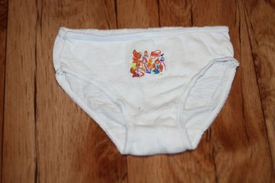Лот: 5322668. Фото: 1. Белые плавочки с рисунком. Нижнее белье
