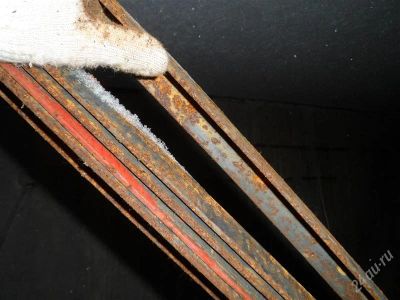 Лот: 2571045. Фото: 1. Угол, д. 250, выс. 30, толщина... Металлопрокат