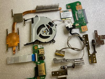 Лот: 15833855. Фото: 1. Комплектующие ноутбука Asus X555L. Шлейфы, кабели, переходники