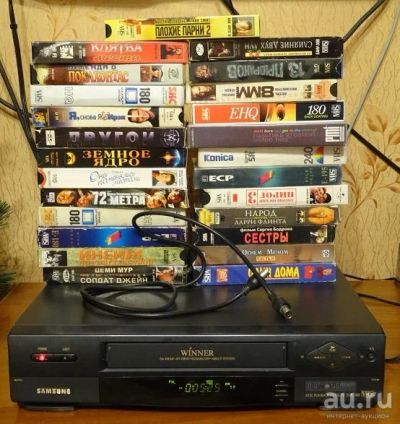 Лот: 12737470. Фото: 1. Видеомагнитофон Samsung + видеокассеты. Видеомагнитофоны