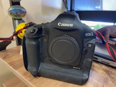 Лот: 25884829. Фото: 1. Сanоn EOS 1D Мark IV практически... Цифровые зеркальные