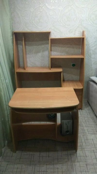 Лот: 14417664. Фото: 1. Компьютерный стол. Компьютерные и письменные столы