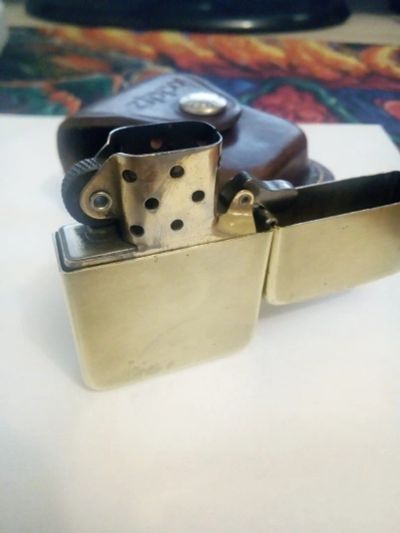 Лот: 13884551. Фото: 1. Оригинальная зажигалка Zippo Brushed... Зажигалки, спички, пепельницы