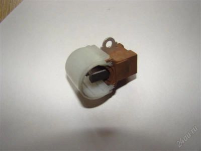 Лот: 2838138. Фото: 1. Щетки генератора Toyota Corolla... Электрооборудование