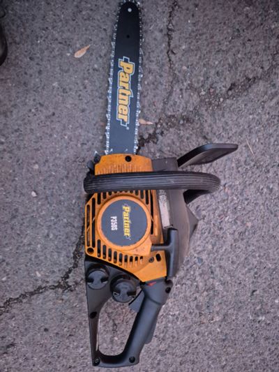 Лот: 25885766. Фото: 1. Бензопилы. Бензо-, мотоинструмент