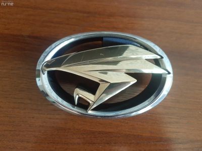 Лот: 17109223. Фото: 1. Эмблема в решетку радиатора Toyota... Детали тюнинга