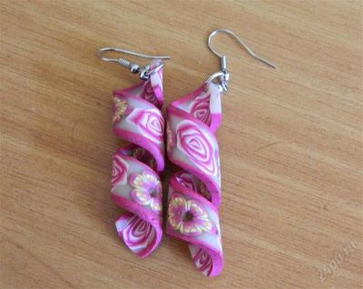 Лот: 1914693. Фото: 1. Серьги из пластика. Возможен обмен... Серьги, каффы