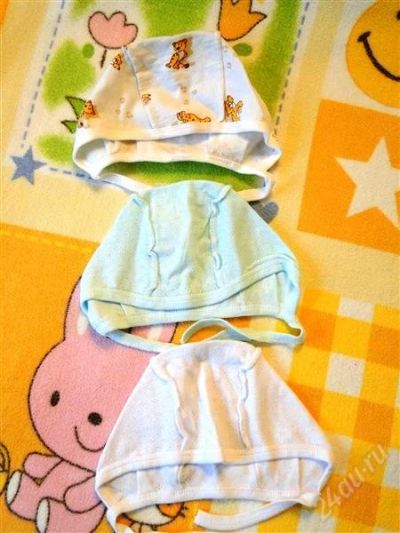 Лот: 1384099. Фото: 1. Новые чепчики, 3 шт. одним лотом... Головные уборы