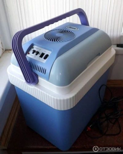 Лот: 6107942. Фото: 1. Холодильник автомобильный "ВОЯЖ... Электроприборы для автомобиля