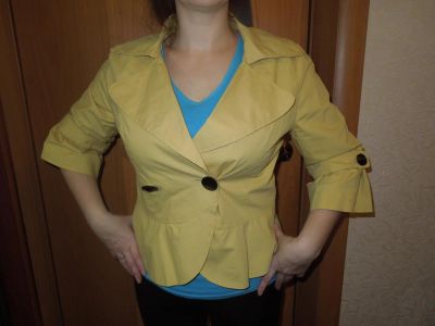 Лот: 5084613. Фото: 1. пиджак. Костюмы