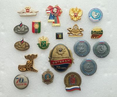 Лот: 25886857. Фото: 1. Значки современные цанга. Сувенирные