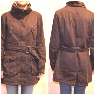 Лот: 6252550. Фото: 1. Куртка - коричневая!!!!. Верхняя одежда