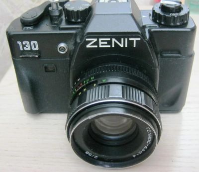 Лот: 4188601. Фото: 1. Фотоаппарат Зенит 130 с объективом... Плёночные зеркальные