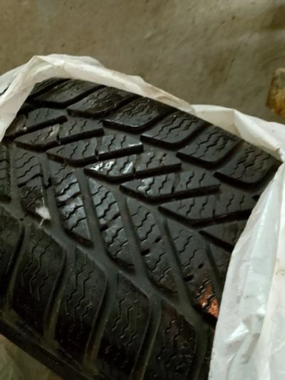 Лот: 25881973. Фото: 1. Goodyear UltraGrip 5 б/у 185/65... Шины