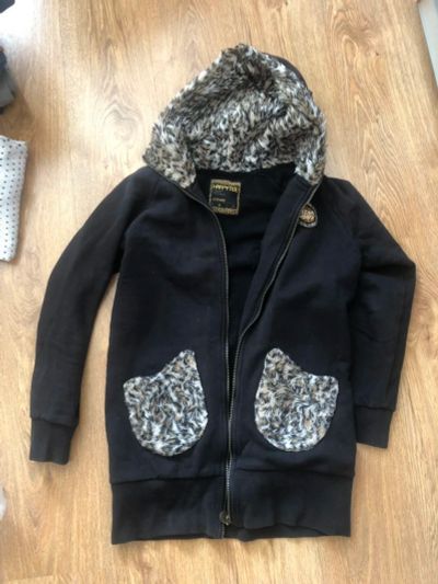 Лот: 13939589. Фото: 1. Толстовка с леопардовыми вставками. Свитеры, толстовки, худи