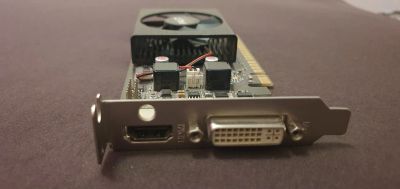 Лот: 25885509. Фото: 1. LP Palit Geforce 210 1Gb низкопрофильная. Видеокарты