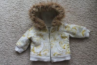 Лот: 5509532. Фото: 1. Курточка 6-9 мес. для девочки... Верхняя одежда