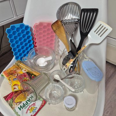 Лот: 25885024. Фото: 1. Набор разной посуды. Кухонные аксессуары