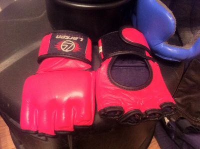 Лот: 6669422. Фото: 1. Перчатки для смешанных единоборств. Перчатки