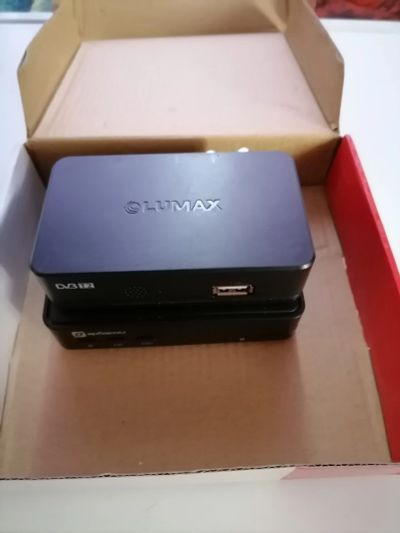 Лот: 18805792. Фото: 1. приставки 2шт. Цифровое, спутниковое ТВ