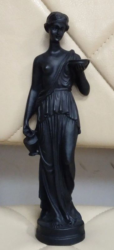 Лот: 25896076. Фото: 1. Статуэтка. Древнегреческая богиня... Предметы интерьера и быта