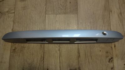 Лот: 25898902. Фото: 1. Накладка на дверь багажника Mazda... Кузов