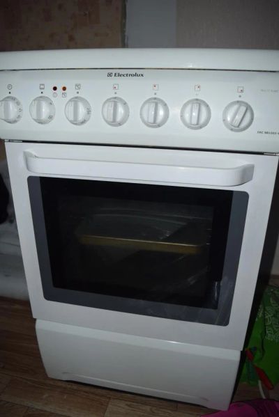 Лот: 7589885. Фото: 1. Плита стеклокерамика. Плиты, духовые шкафы, варочные поверхности