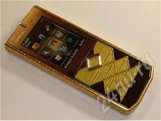 Лот: 3062266. Фото: 1. Nokia 7900 Crystal Prism GOLD... Кнопочные мобильные телефоны