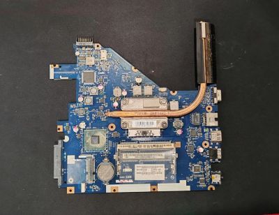 Лот: 25882523. Фото: 1. Материнская плата Acer 5742 LA-6582P... Материнские платы