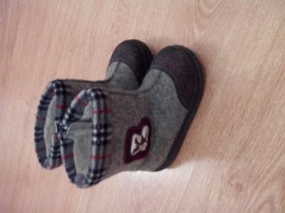 Лот: 4423050. Фото: 1. Валенки размер 25. Валенки, угги, унты