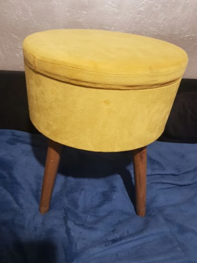 Лот: 25899338. Фото: 1. Пуф. Кресла, пуфы