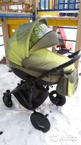 Лот: 5738366. Фото: 1. Коляска Zippy Pia 3 в 1. Коляски