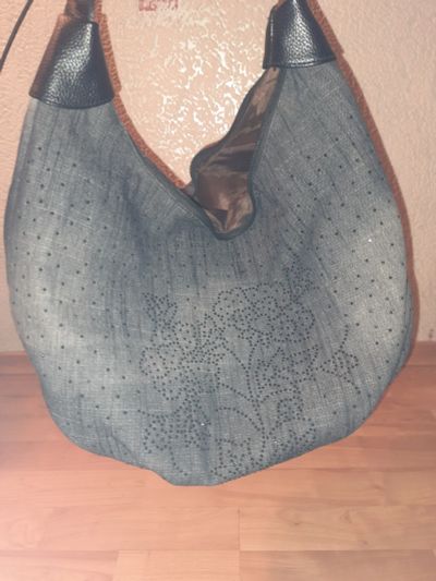 Лот: 25885089. Фото: 1. Сумка с рисунком (была на витрине... Сумки