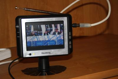 Лот: 3409817. Фото: 1. Цветной телевизор 5 '' (автомобильный... Телевизоры