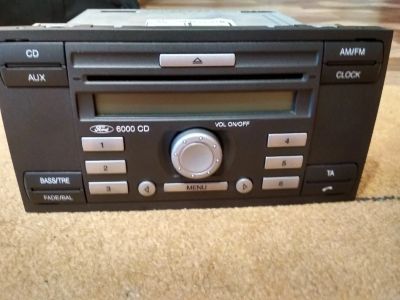 Лот: 13326654. Фото: 1. Магнитола single cd-kw2000. Автомагнитолы