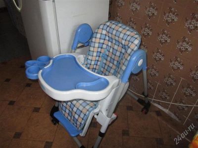 Лот: 2183328. Фото: 1. Стульчик для кормления. Стульчики для кормления