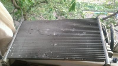 Лот: 14059811. Фото: 1. Радиатор кондиционера. Двигатель и элементы двигателя