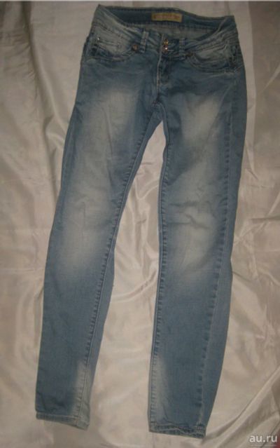 Лот: 16324702. Фото: 1. фирменные стильные джинсы 42 рост... Джинсы