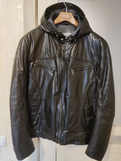 Лот: 25856804. Фото: 1. Куртка кожаная мужская. Верхняя одежда