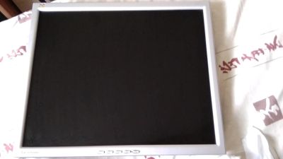 Лот: 15510473. Фото: 1. Монитор и охлаждения. ЖК-мониторы