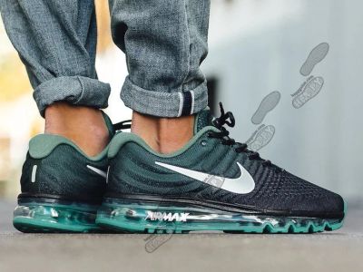 Лот: 9715516. Фото: 1. Кроссовки Nike Air Max 2017. Кеды, кроссовки, слипоны